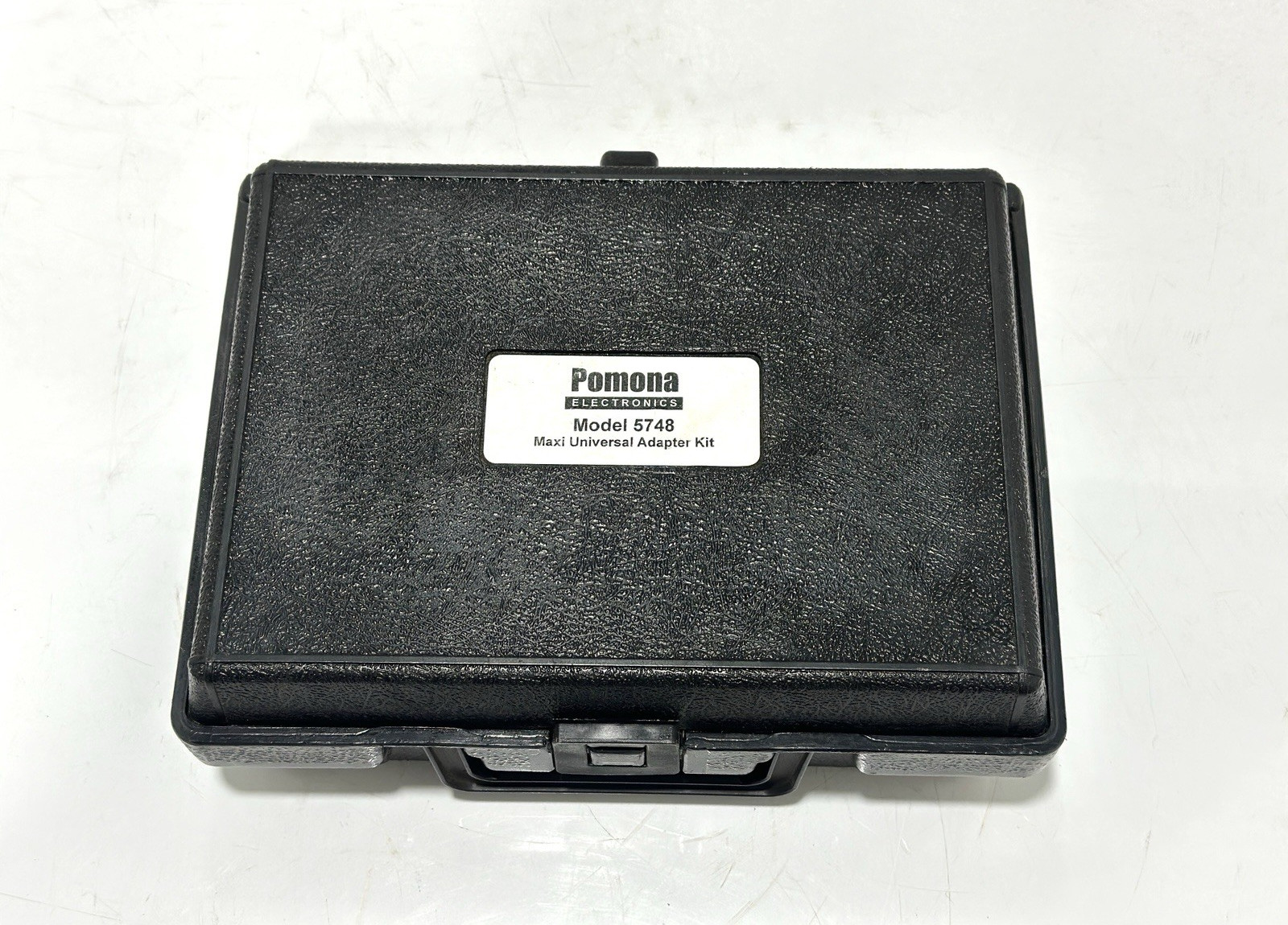 Pomona Electronics 5748 Maxi Universal Adapter Kit – New