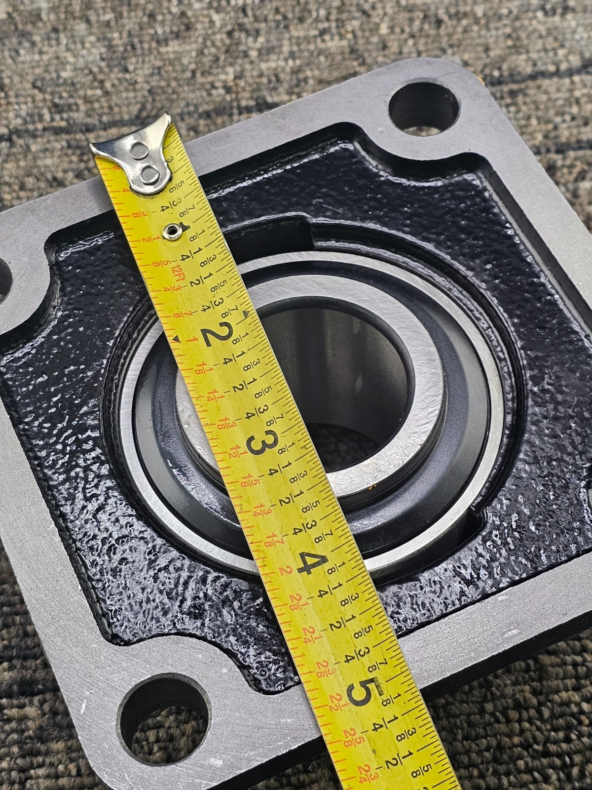 Peer F208 Mounted Bearing 4-Bolt Square Solid Housing Cast Iron w/ UC208-24M-A