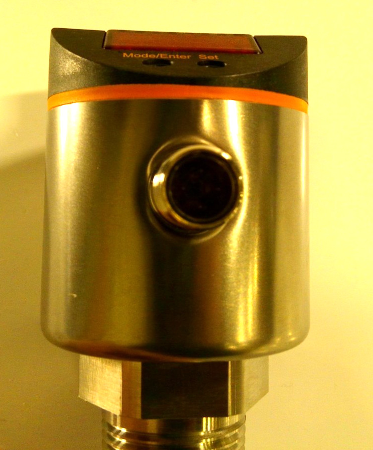 New Open Box IFM Sensor, Level, LR3300, Analog Output and 1 Digital, M12 Male 4