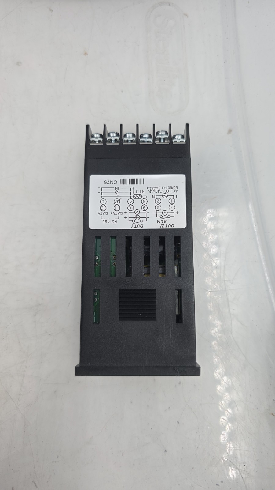 OMEGA CN7523 AC 100-240V 50/60Hz 1/32 DIN Dual Output Temperature Controller