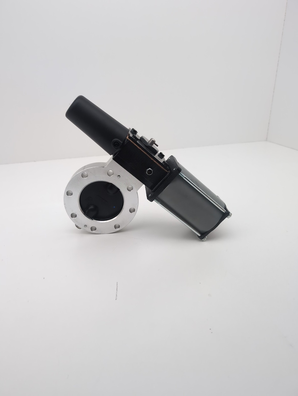 Betts Industries, Inc. WD317ALVB 3″ Butterfly Stop Valve, DBL ACT. , Pneum.