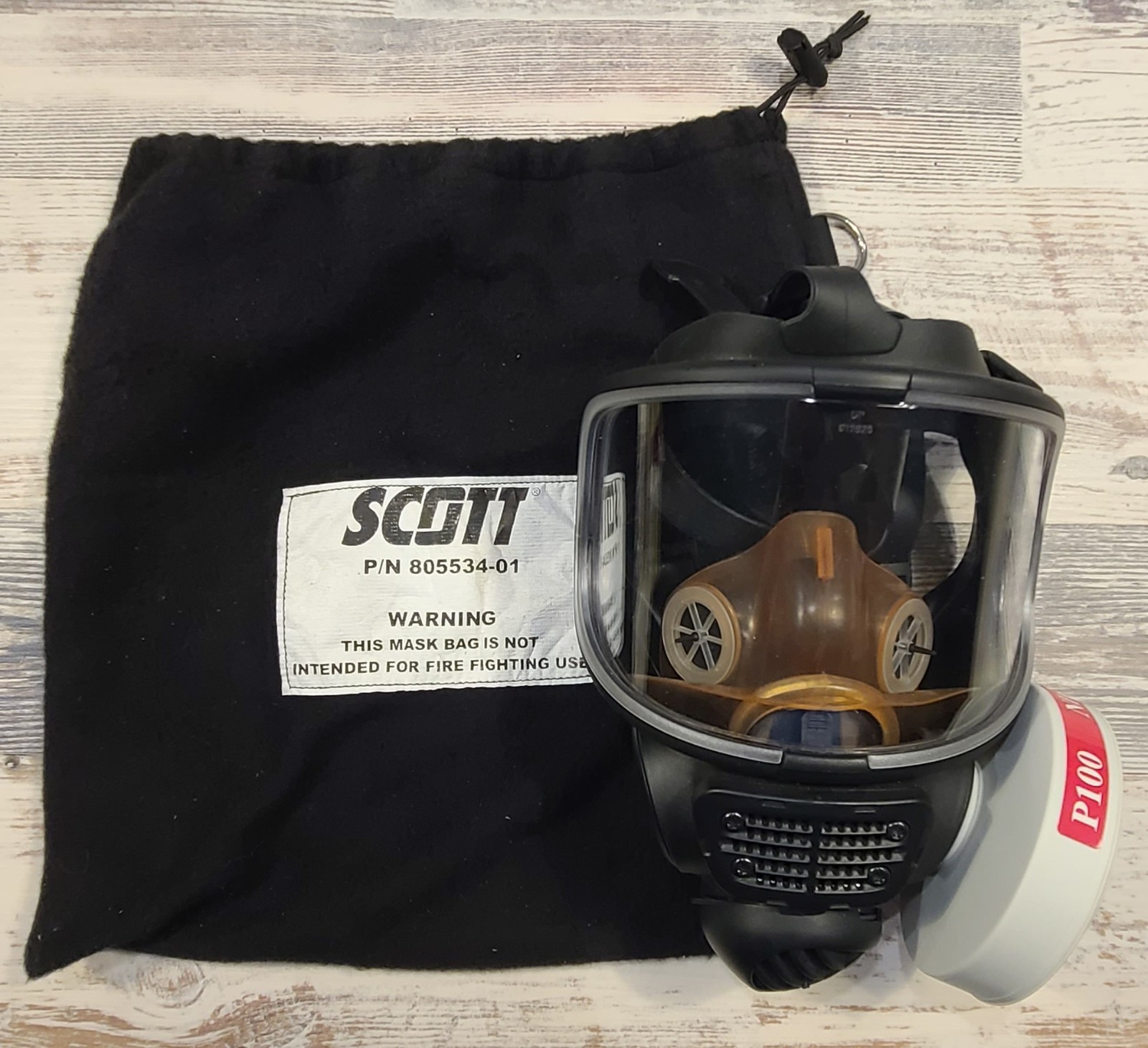 Scott Safety™ M120 Respirator Full Face Mask with 2 Air Purifying Cartridges