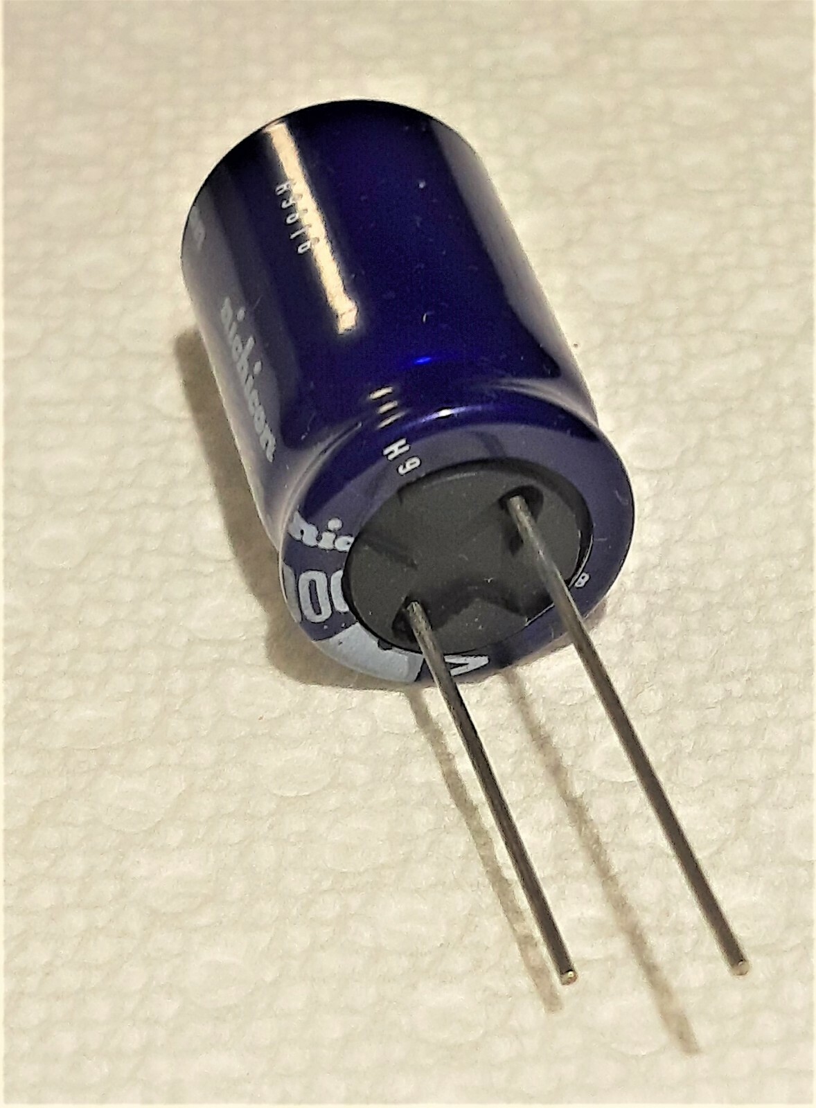 10 each Nichicon 1,000uF 50V VX(M) Series Aluminum Capacitors with Full Leads