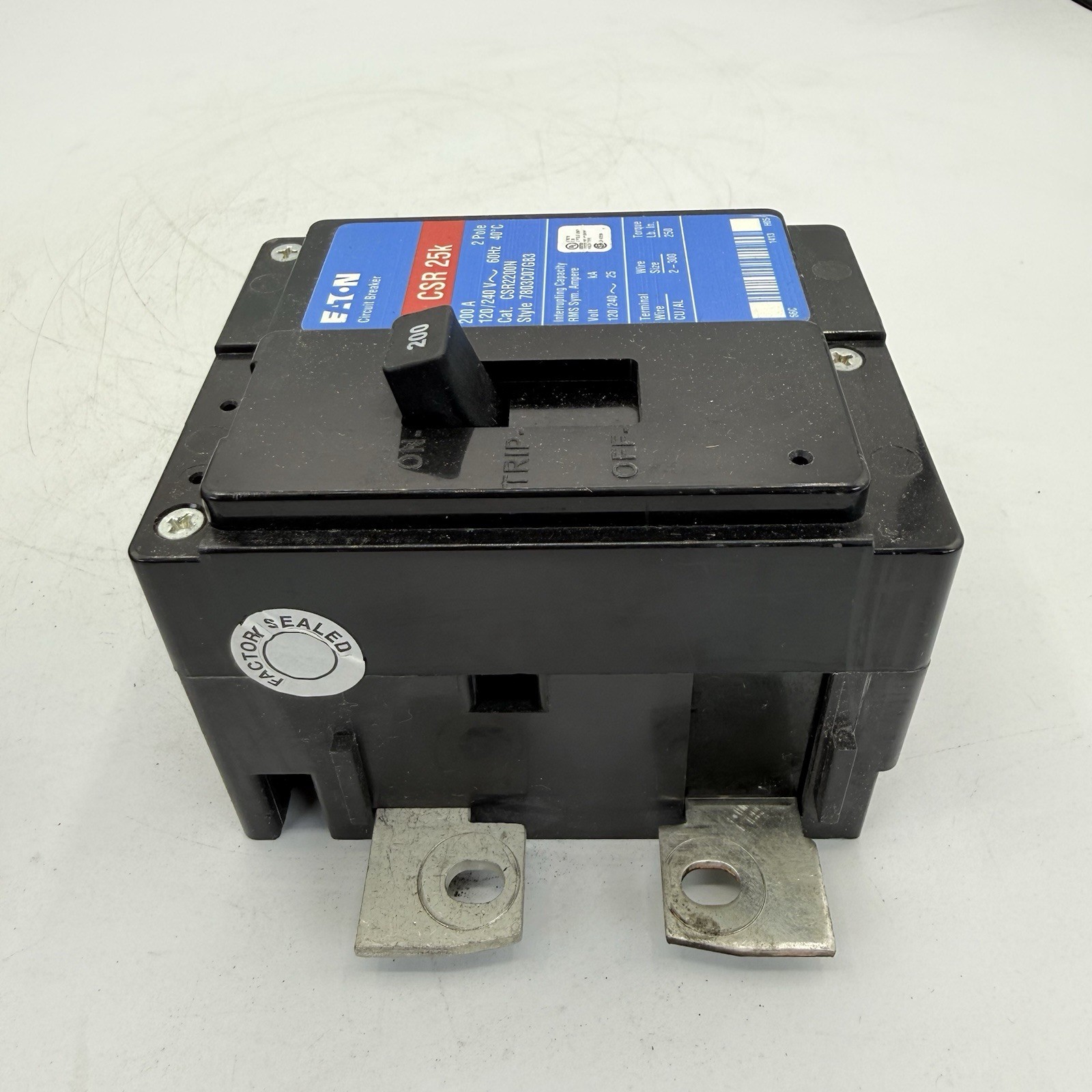 EATON CSR2200N 200Amp 2Pole 120/240VAC 25kA Circuit Breaker with Lugs NTO