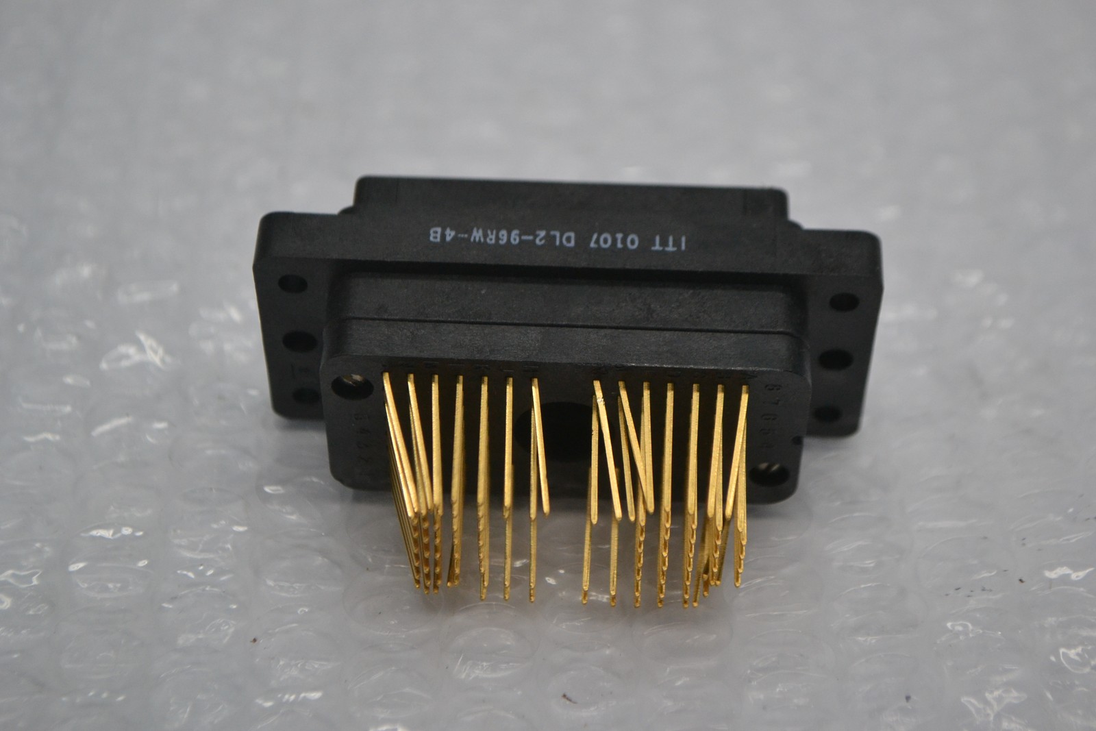 ITT DL2-96RW-4B CONNECTOR NSNP