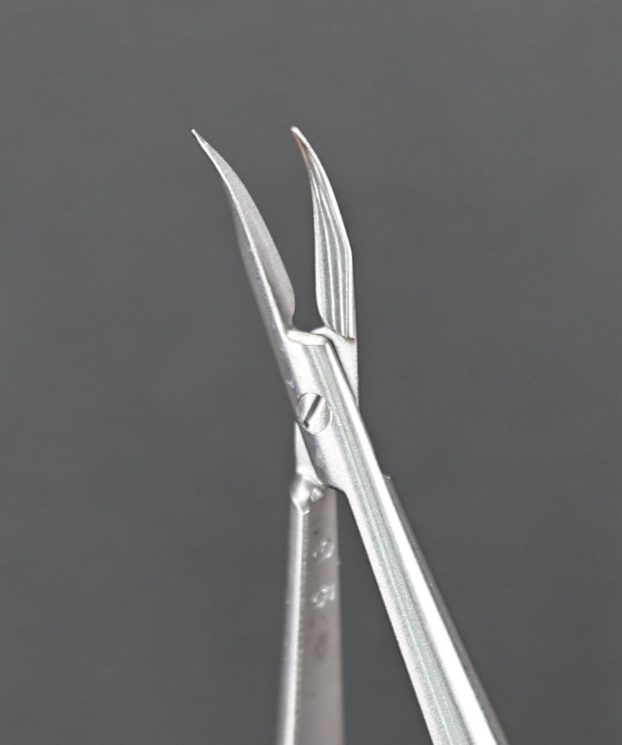 ASSI ASSI.B-18-8 Microsurgical Needle Holder, Concavo/Convex Jaw, Curved, 18cm