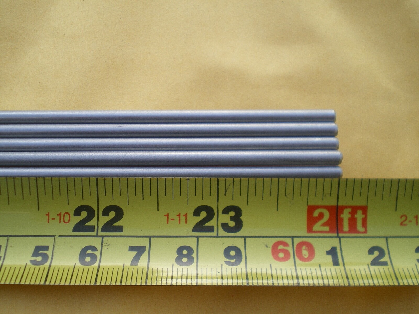 1 PCS. STAINLESS STEEL ROUND ROD 302, 5/32″ (.156″) (4MM.) X 24″ LONG