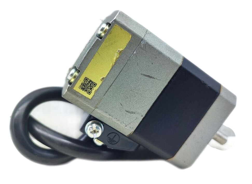 ORIENTAL MOTOR ARM46AK 1.65 IN. (42 MM) CLOSED LOOP STEPPER MOTOR