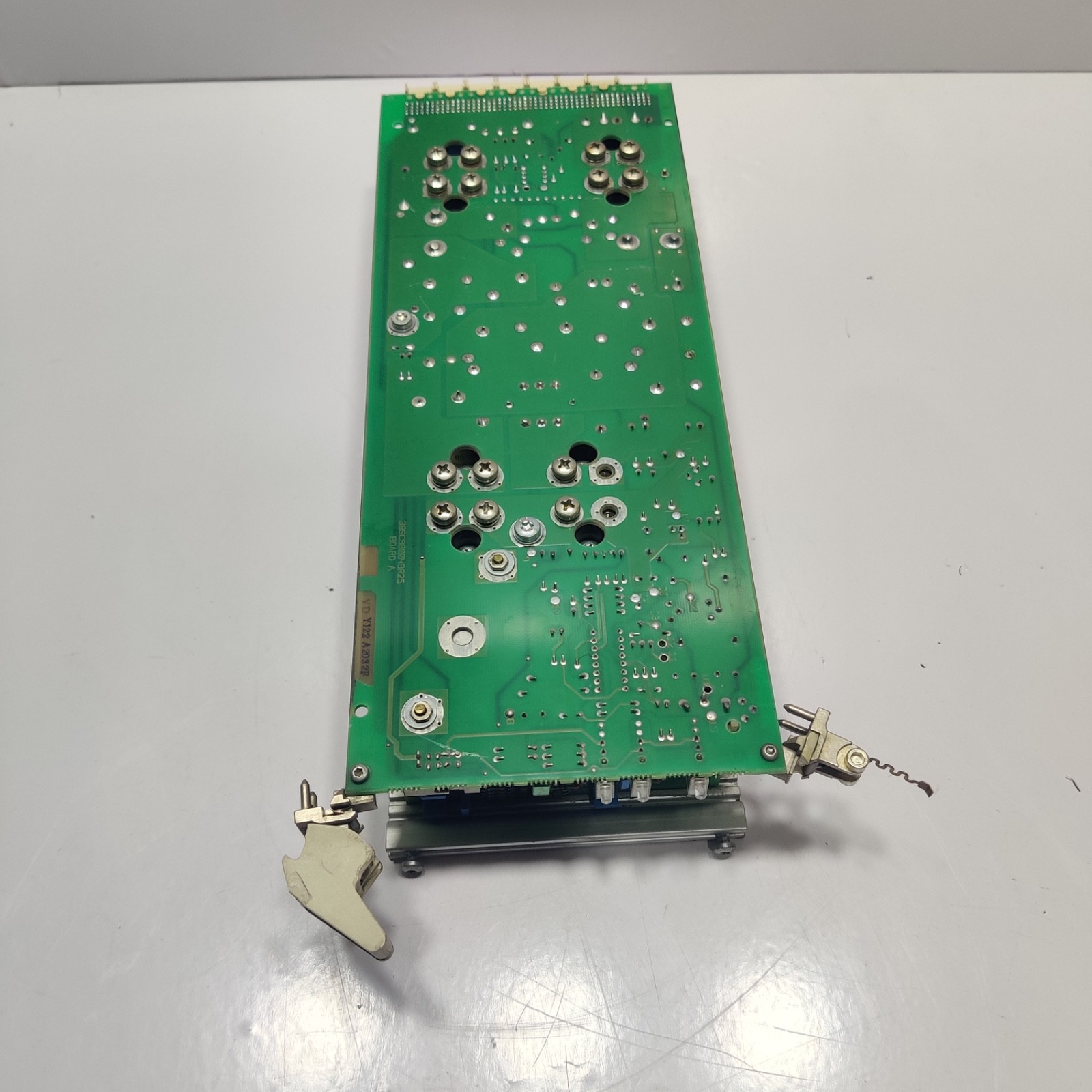 ABB SR511 3BSE000863R0001 REGULATOR POWER SUPPLY 18-30 V 5V TO 35A 2.1 V 310W