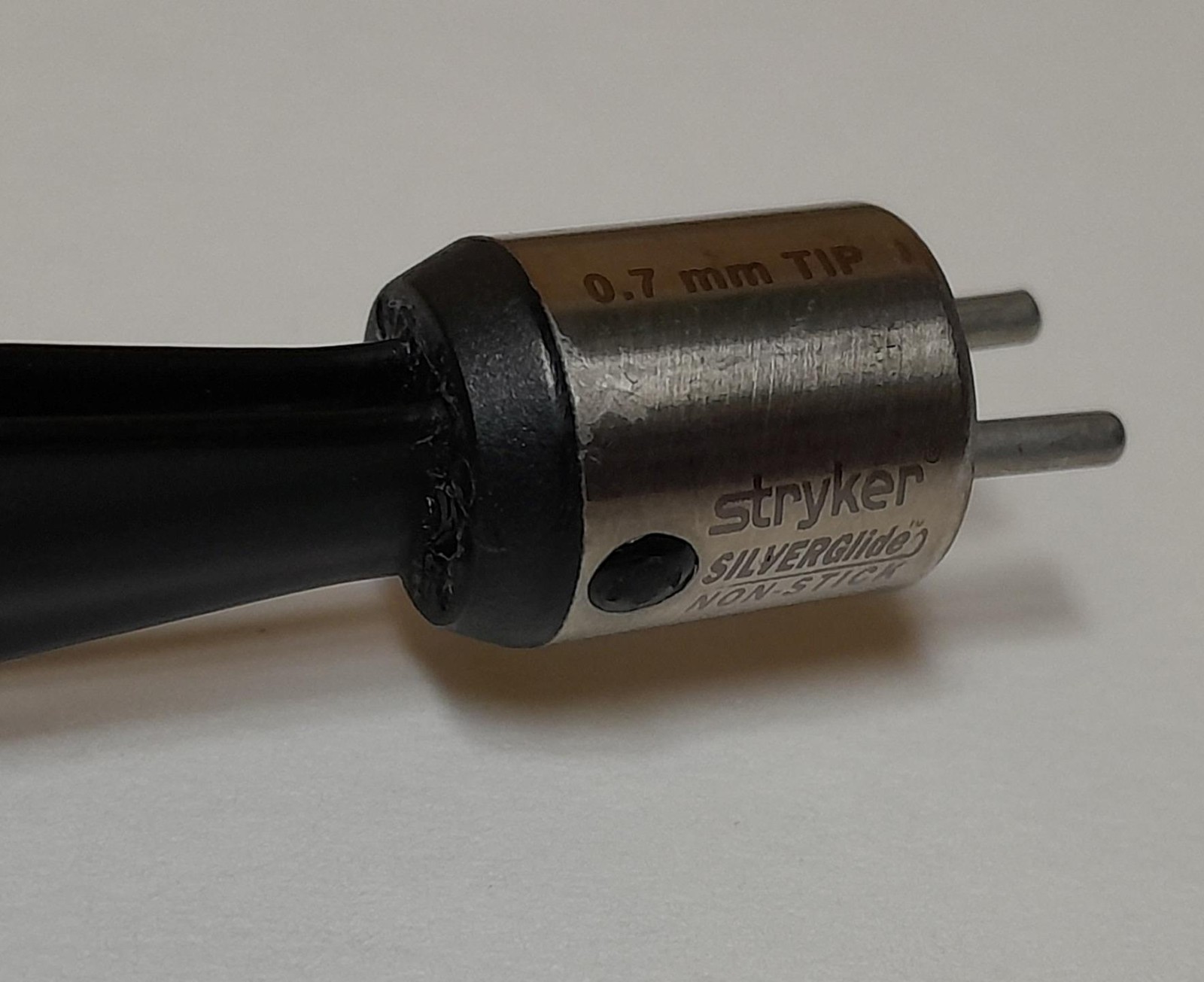 Stryker SILVERGlide 6750-230-007 Non-Stick Bipolar Bayonet Forceps ! BAC
