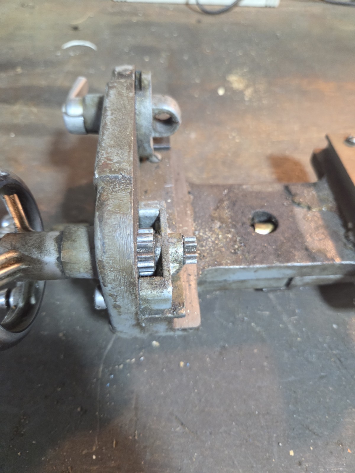 Atlas 618 Metal Lathe CARRIAGE ASSEMBLY M6-9 Has Damage See Details & Pics