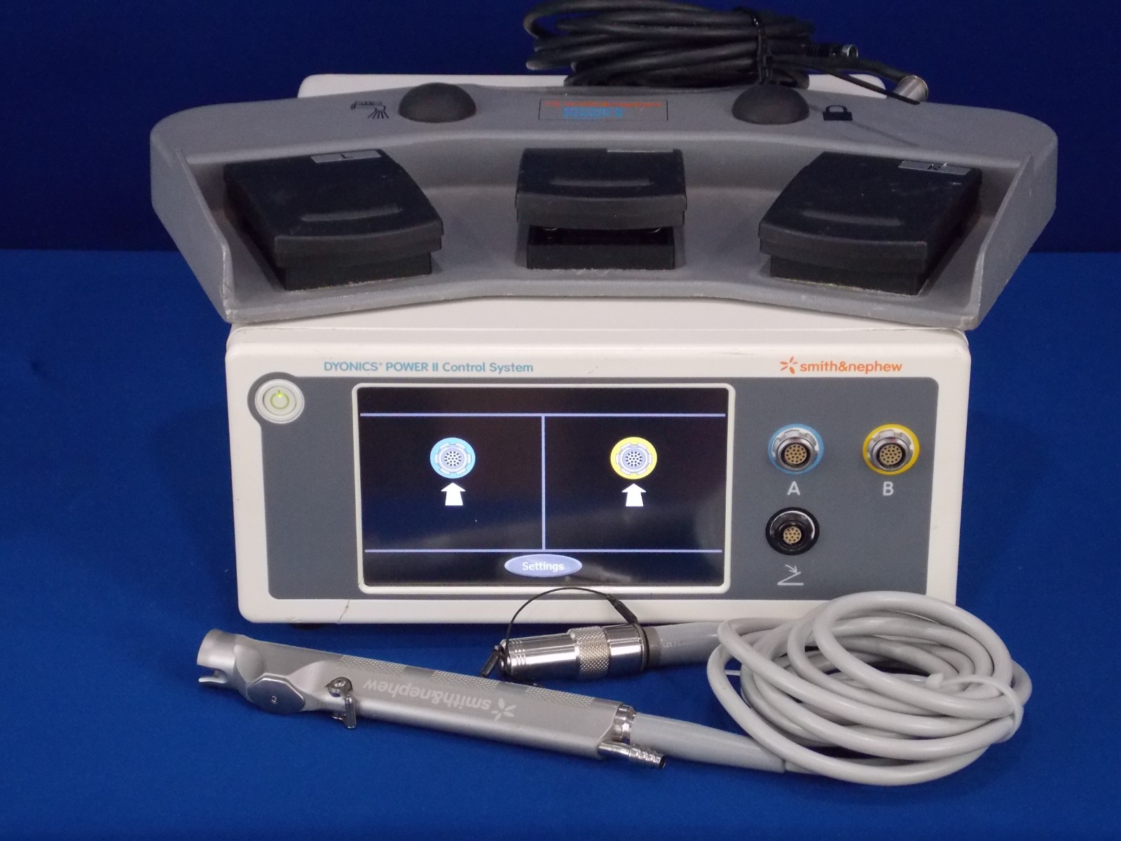 Smith & Nephew Dyonics power II control system w/power max elite shaver & FT s/w