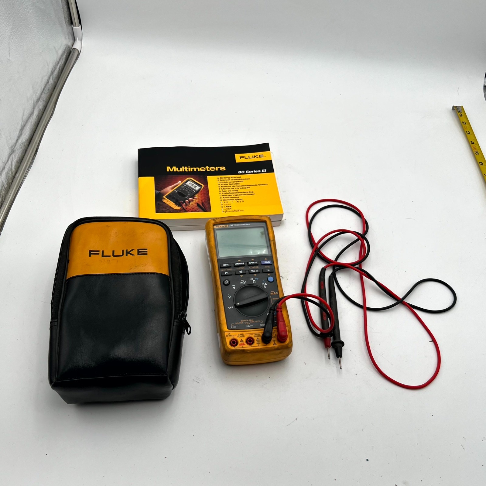 Fluke 789 ProcessMeter Digital Multimeter Loop Calibrator LCD Display With Leads