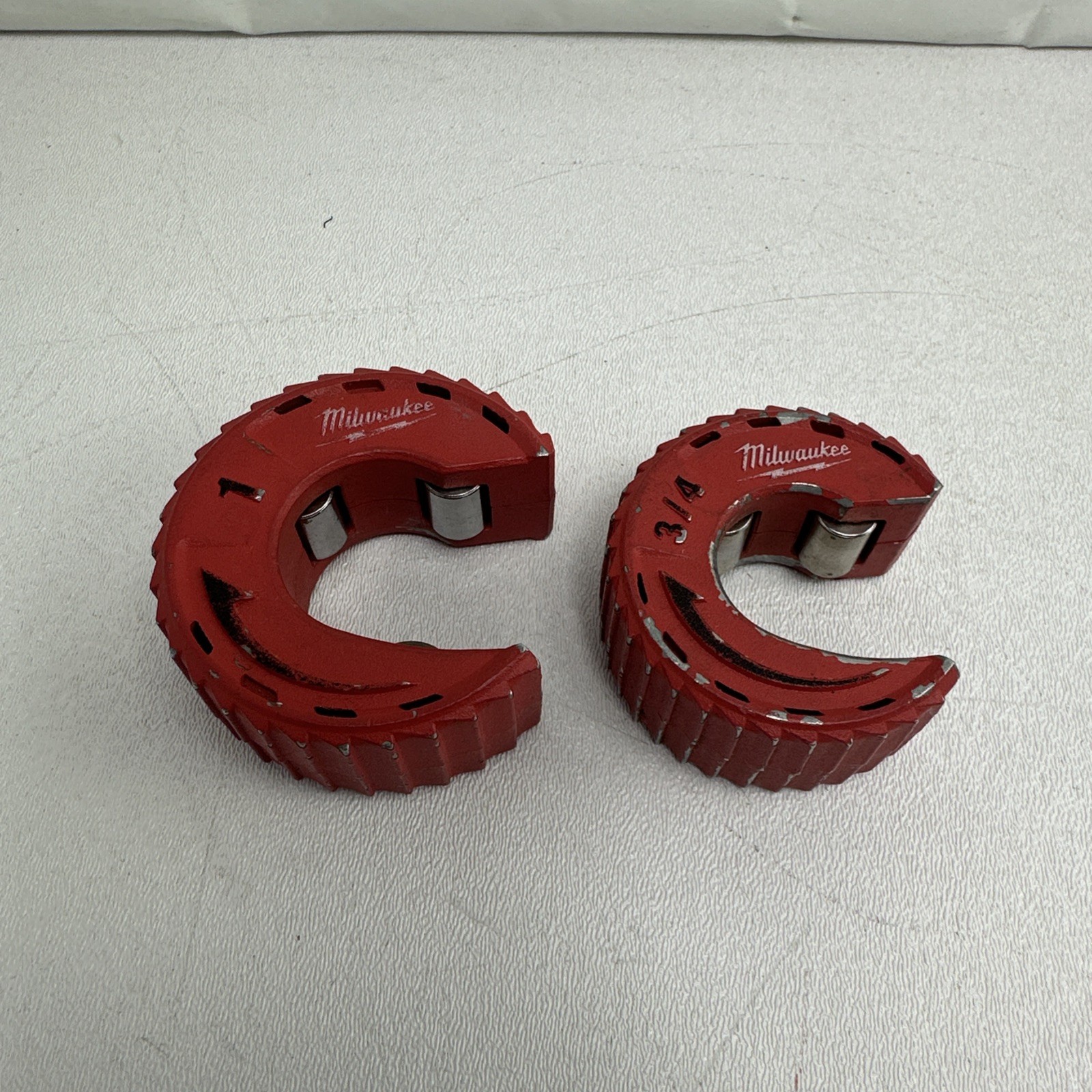 Milwaukee Close Quarters Tubing Cutter Set 3/4″, 1″ Lot Of 2