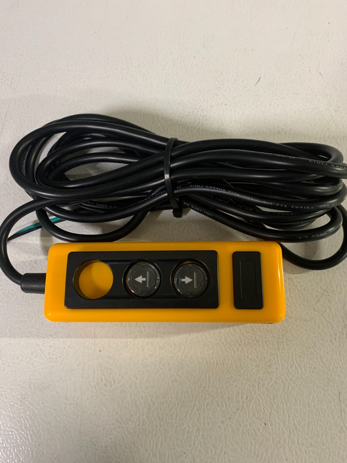 REMOTE PENDANT 12 VOLT FOR SINGLE ACTING APPLICATIONS 2 BUTTON 3 WIRE 15 FT CORD
