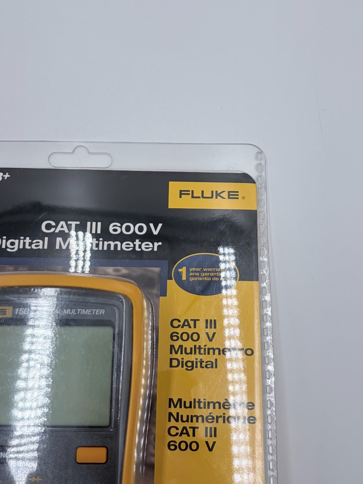 Fluke 15B+ CAT III 600V Digital Multimeter Brand New #8589