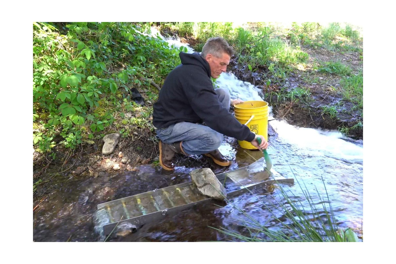 Complete Gold Mining Kit; Folding 50 inch Gold Sluice Box; Gold Prospecting E…
