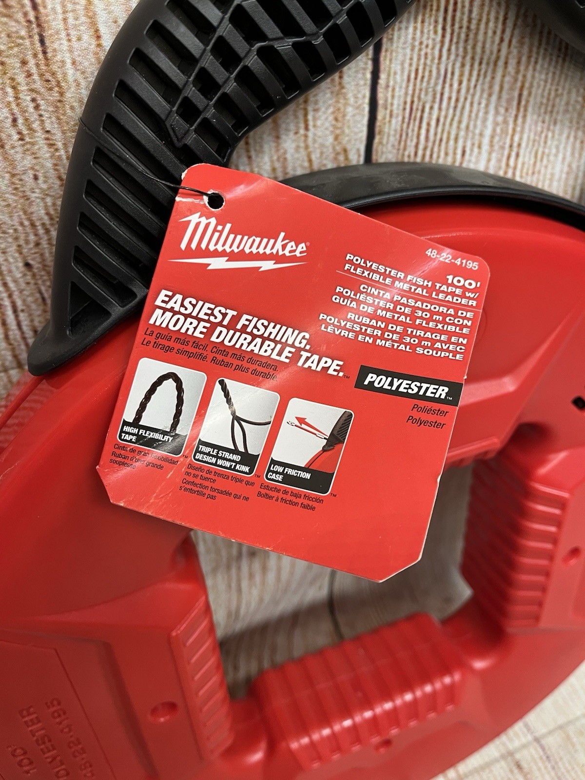 Milwaukee Tool 48-22-4195 100′ Polyester Fish Tape W/ Flexible Metal Leader
