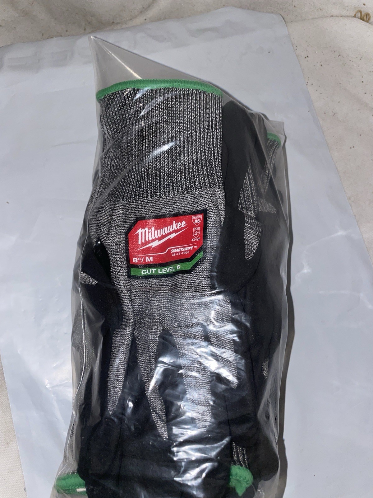 (10) Pair Milwaukee 48-73-7001 Size 8 (medium) Smartswipe Cut Level 6 Gloves