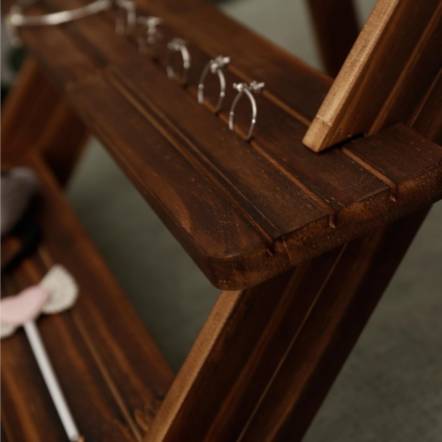 3/4/5-layer Wooden Display Stand, Multi-Purpose 4-Tier Sturdy Vertical Shelf