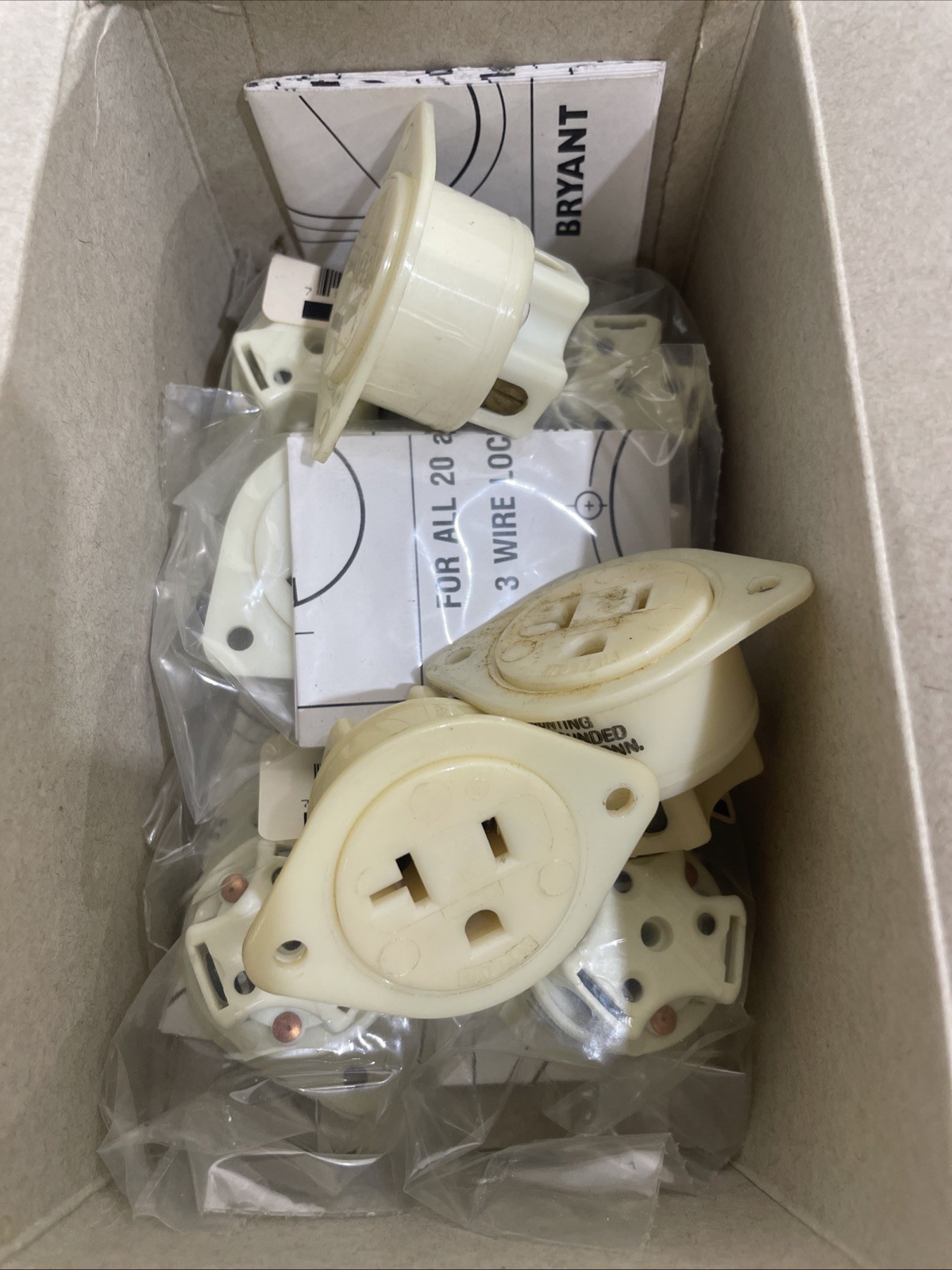 Bryant 5379 Straight Blade Receptacle, 5-20R, 20 A, 125V Ac, 2 Pole, 3 Wire, 8pk