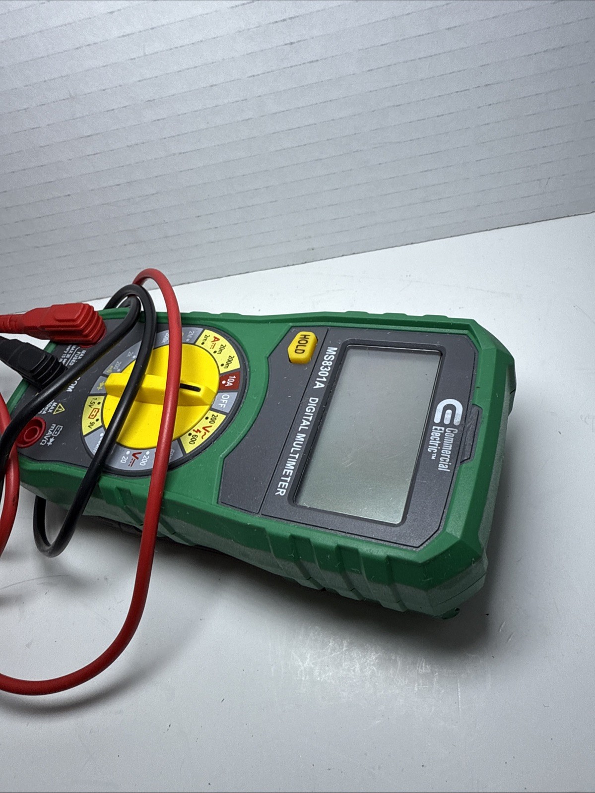 Digital Multimeter AC DC Voltmeter Ammeter Ohmmeter Volt Tester Meter MS8301A