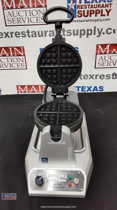 Waring WW180X Commercial Single Belgian Waffle Maker