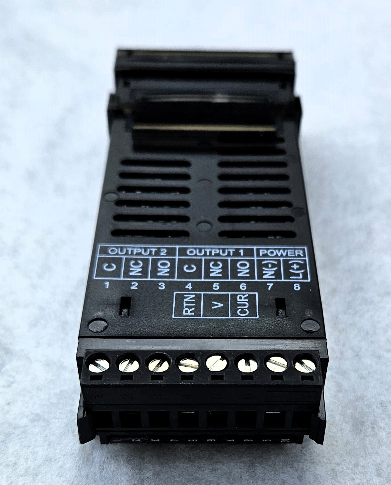 OMEGA CNI3253-C24 UNIVERSAL INPUT HIGH ACCURACY TEMPERATURE DIN PID CONTROLLER