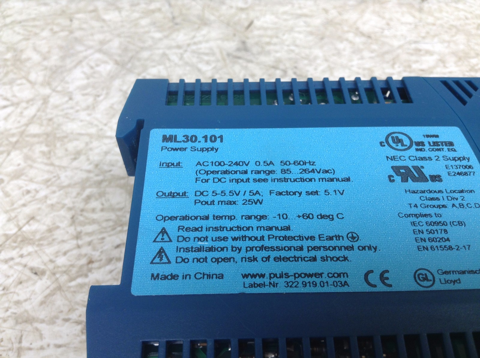 Puls ML30.101 5-5.5 VDC 5 Amp 25 Watt Power Supply ML30101 ML30