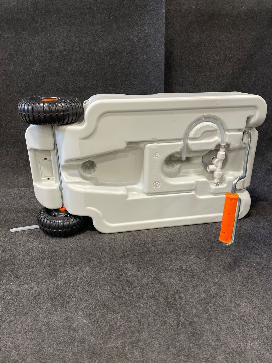 SERENELIFE SLCASN25 Wheeled Mobile Foot-Pump Hand Wash Stand 7 Gallon*