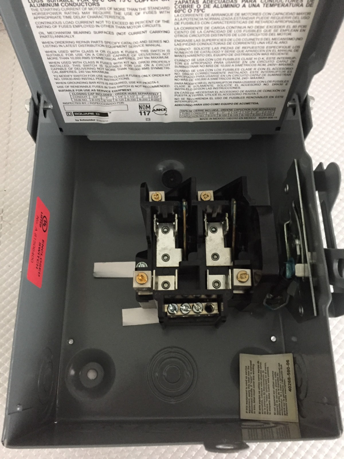 SQUARE D D221NRB 30 AMP 240 VOLT SINGLE PHASE OUTDOOR DISCONNECT..D-1886