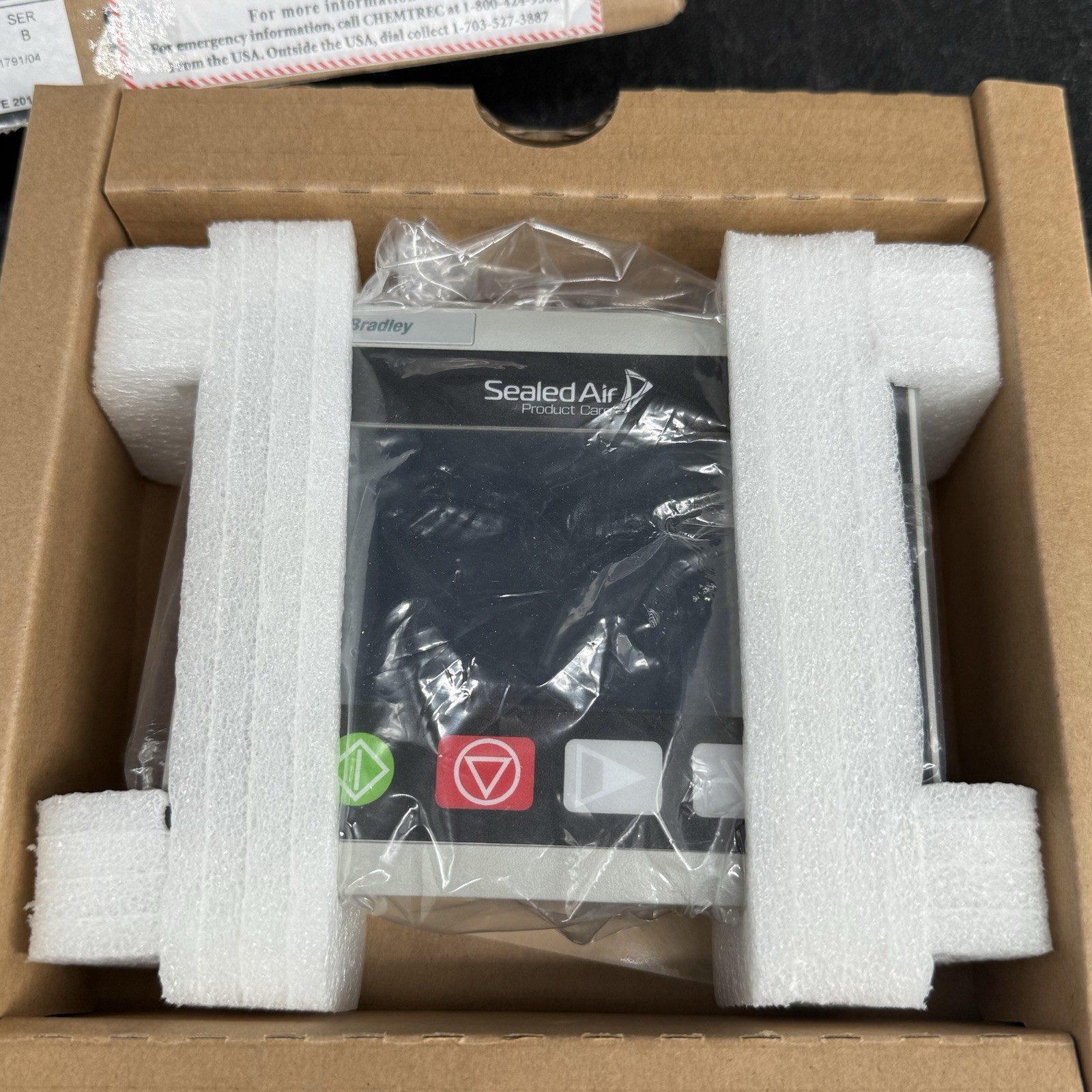 Allen-Bradley 2711R-T4T PanelView 800 HMI 4” Touch Terminal Series B Sealed Air