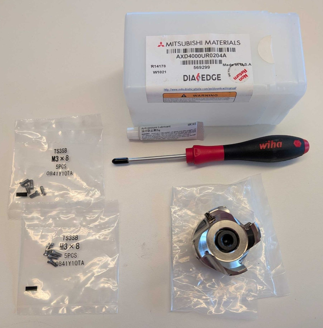 Mitsubishi AXD4000UR0204A Indexable Square-Shoulder Face Mill 2″ 50.8mm NEW