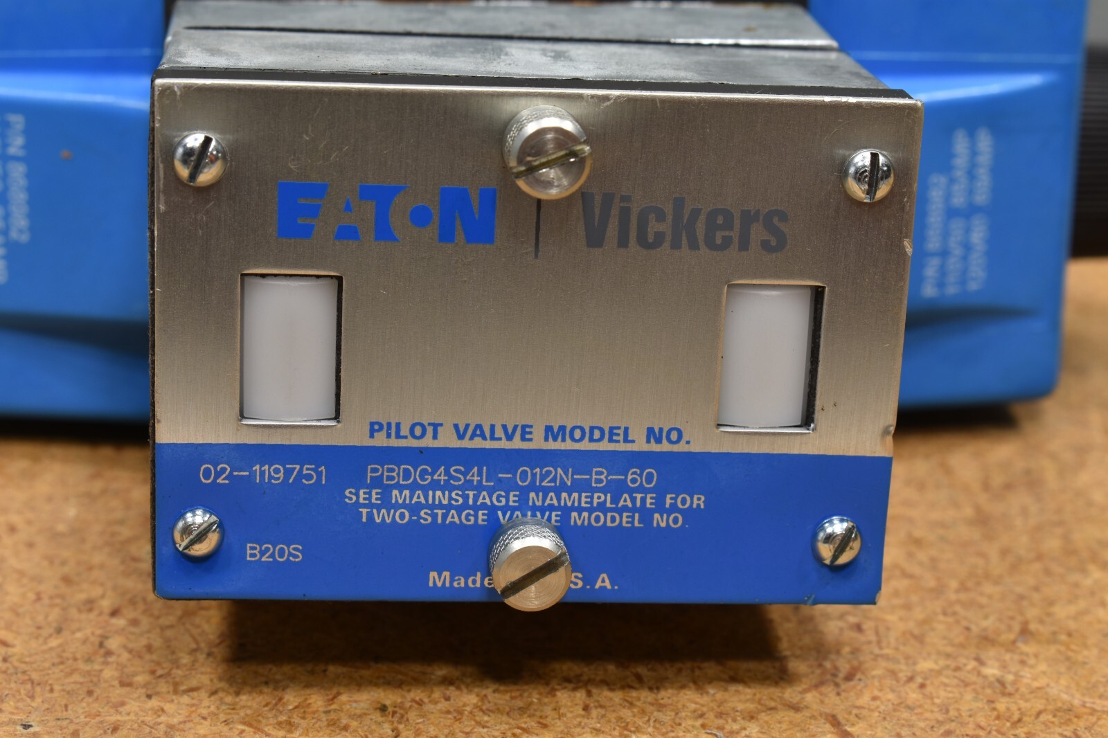 Eaton Vickers PBDG4S4L-012N-B-60, Directional Valve, 110/12V, .69/.85 A, 868982