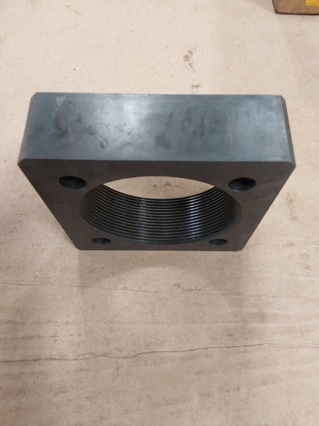 ENERPAC AW19 2.500-16 UN in Thread, Cylinder ACC Mounting Block Flange . NEW