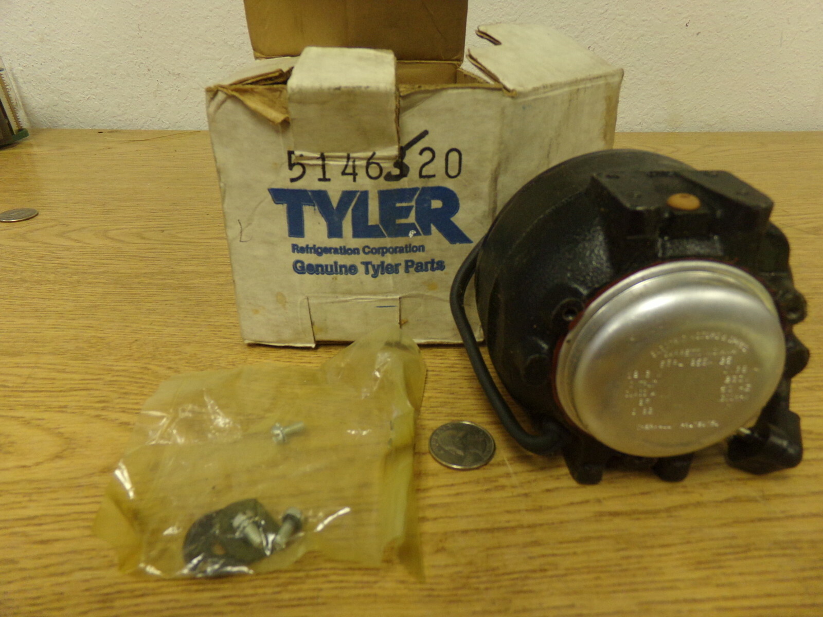 NEW Tyler Refrigeration 5146520 18 Watt Electric Motor + Spec ESPL-25EMV25 183.W