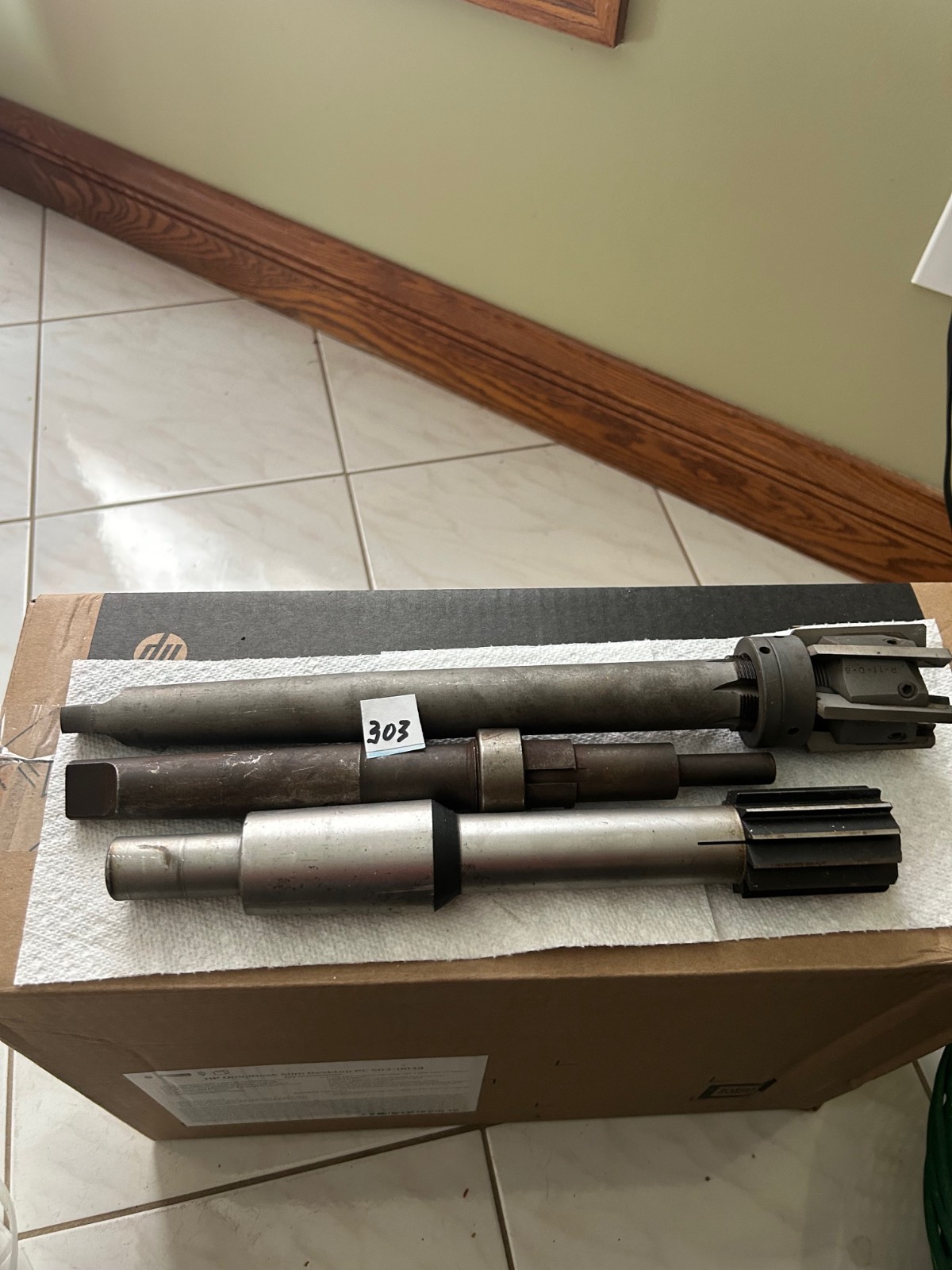 2 PIECES LARGE REAMERS 1 EXTRA SHANK USED EXCELLENT CONDITION #303