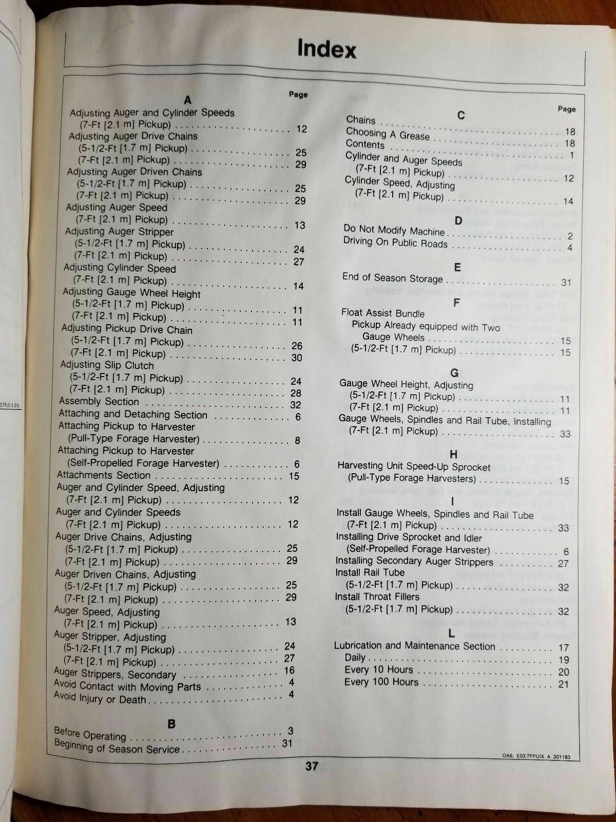 John Deere 5.5′ (1.7M) & 7′ (2.1M) Windrow Pickups Owner Operator’s Manual 1/84