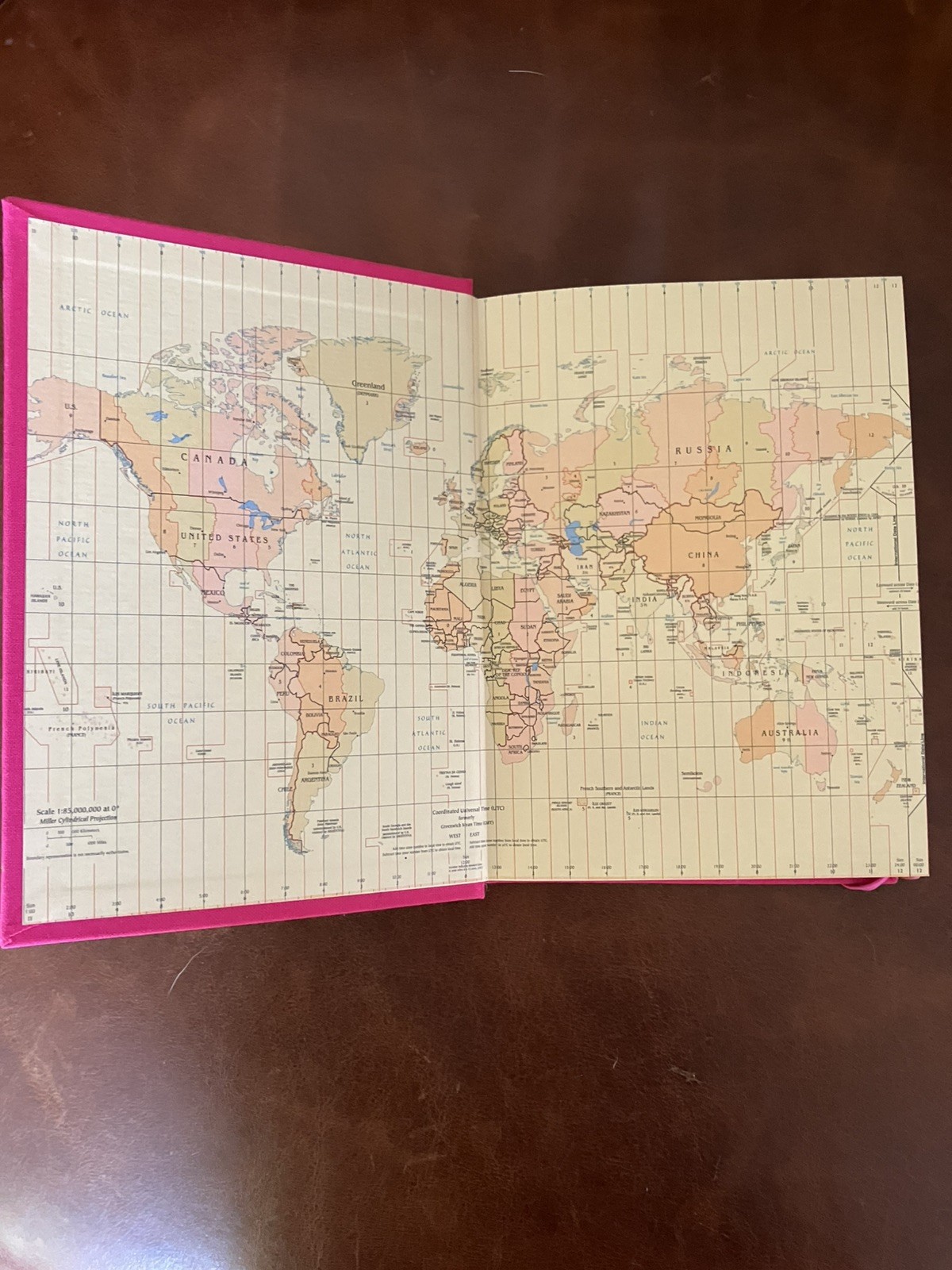 Yoga with Adriene FWFG Semikolon Grand Voyage /A5 Bound Linen Blank Book, Pink