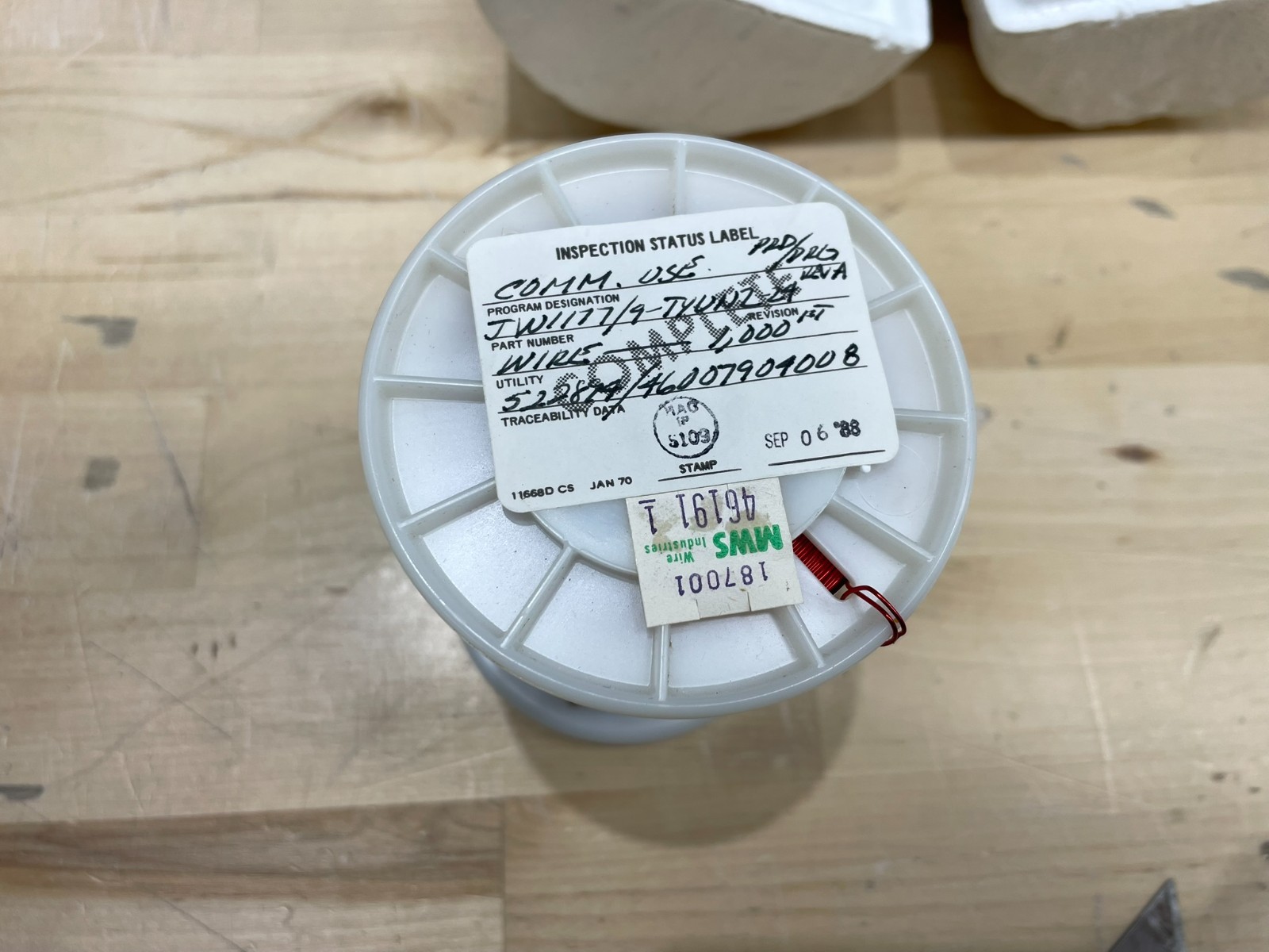 1000′ MWS MAGNETIC WIRE # J-W-1177/9 NSN: 6145-01-303-9032