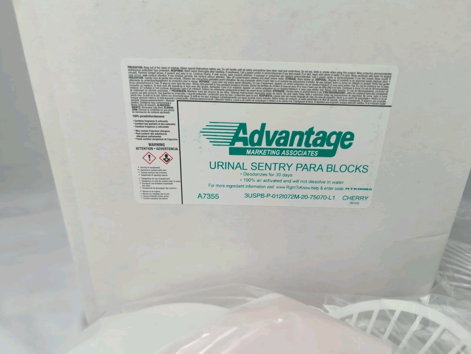 Advantage Maintenance Urinal Screen W/Para Deodorizer Block Cherry Damaged Box