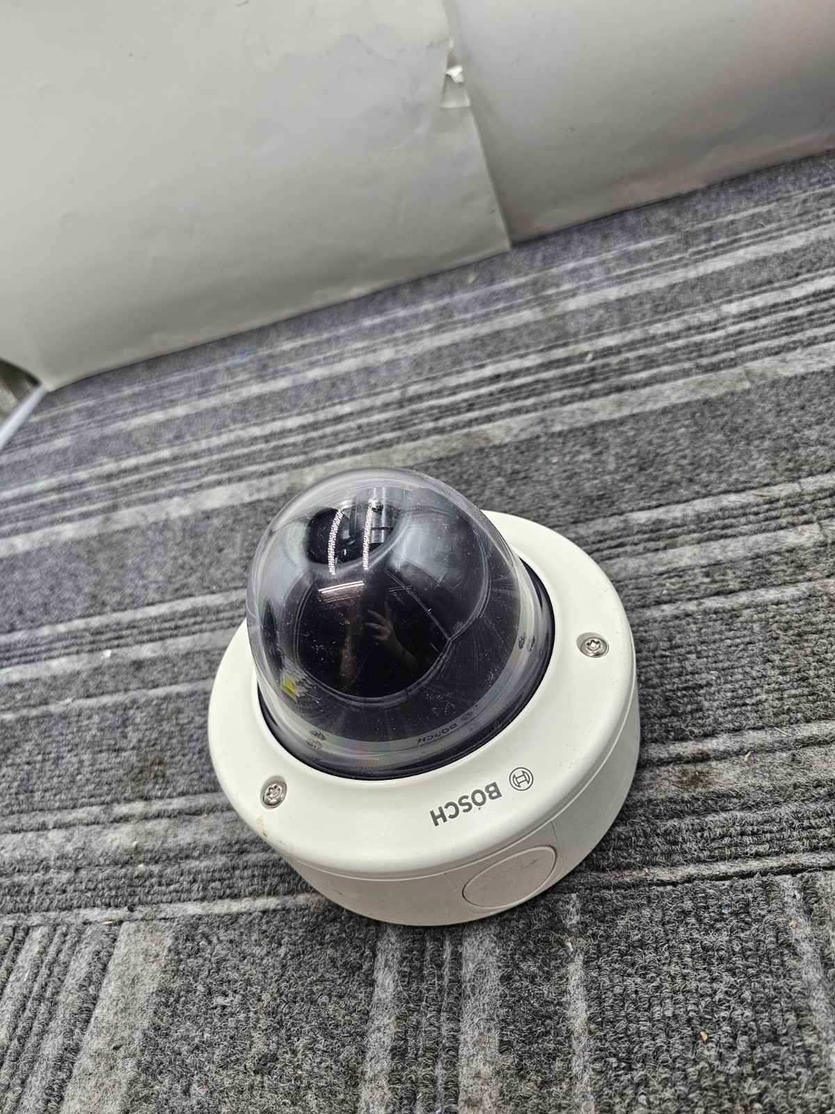 BOSCH VDA-455SMB Dome Camera With Surface Mount Box *NOT WORKING*