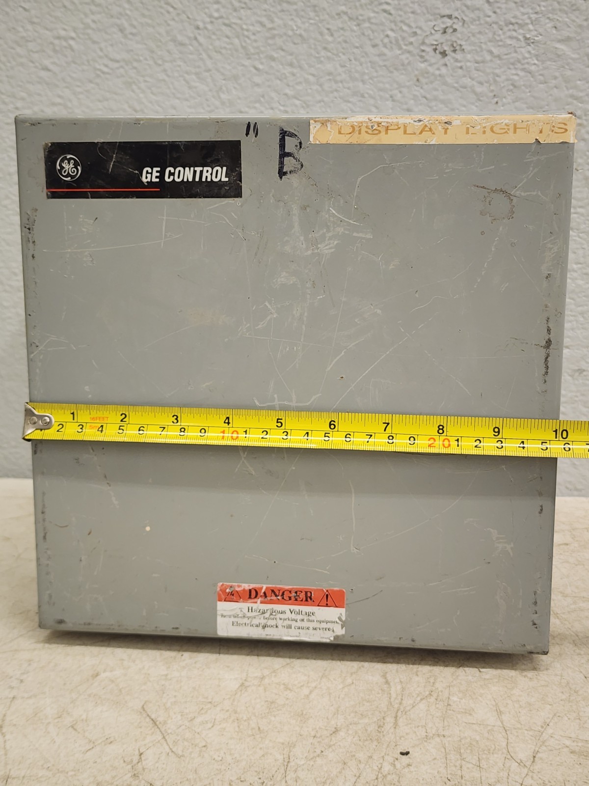 GE Electrically Held Lighting Contactor CR460B.