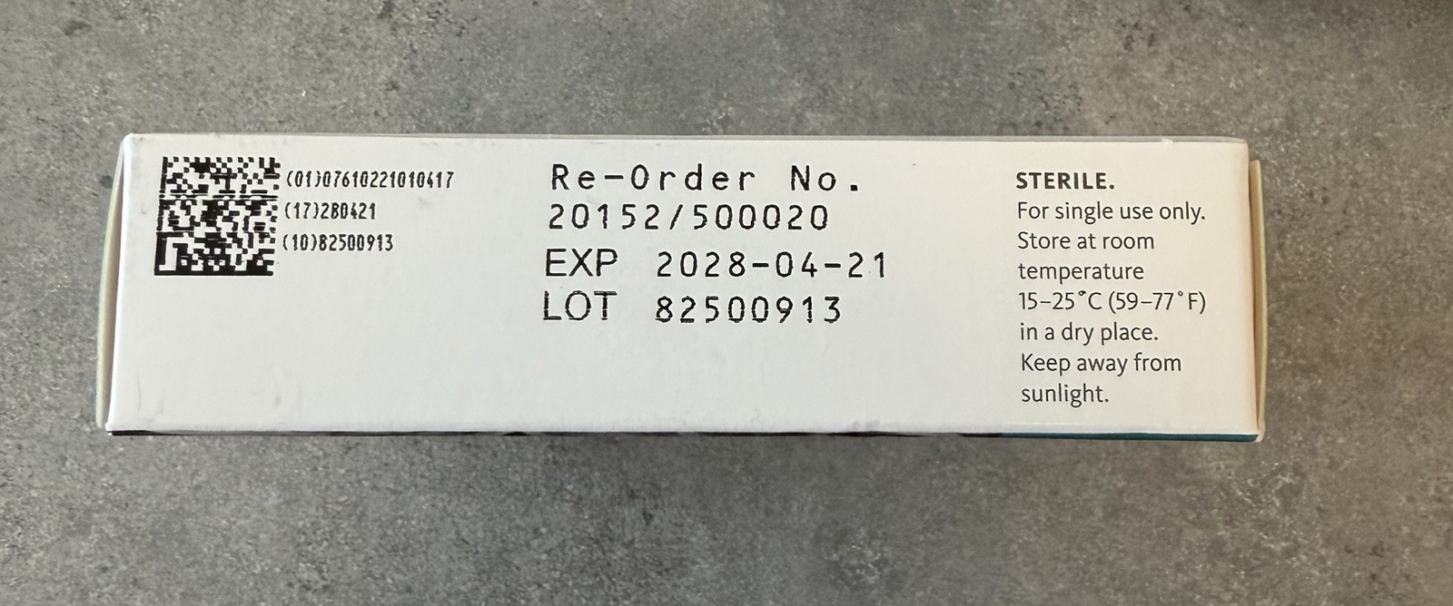 Geistlich Bio-Gide Resorbable Collagen Membrane 25x25mm Expiration: 2028-04