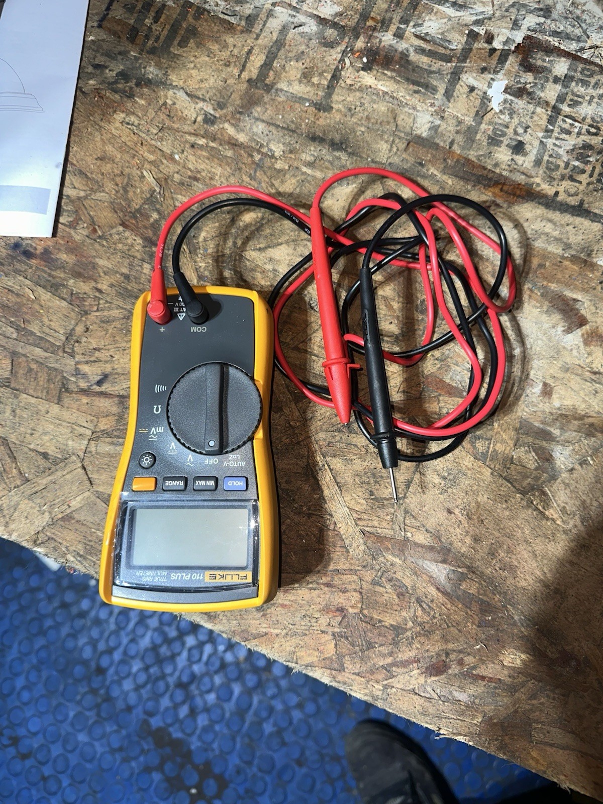 Fluke 110 Plus True RMS Multimeter