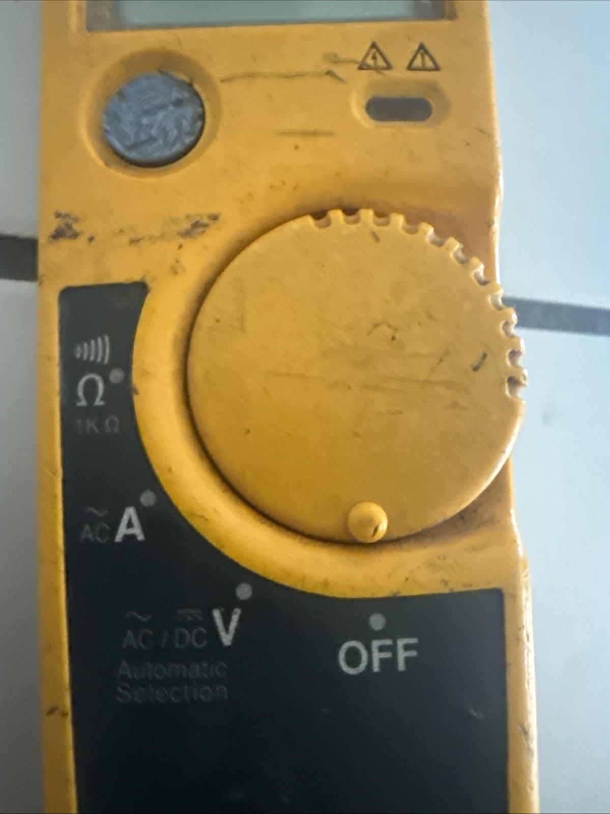 Fluke T5-1000 CAT III 1000V Handheld Electrical Tester Leads PARTS NO POWER