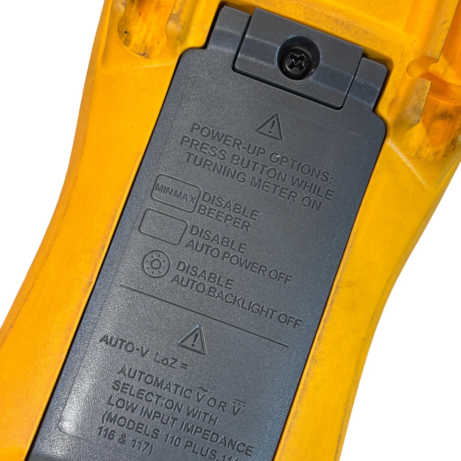 Fluke 115 Yellow & Black CAT III 600-Volt 20-Amp True RMS Digital Multimeter