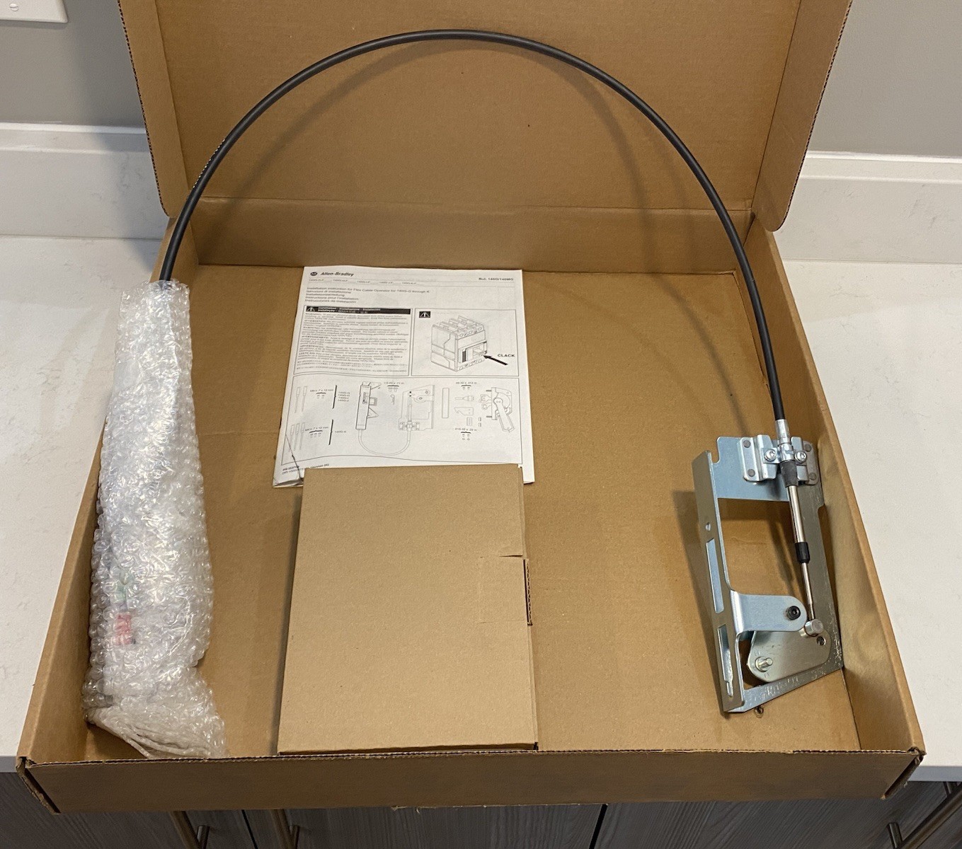 Allen Bradley 140G-G-FCX04 /A 4FT Flex Cable Operator for 125A Circuit Breaker