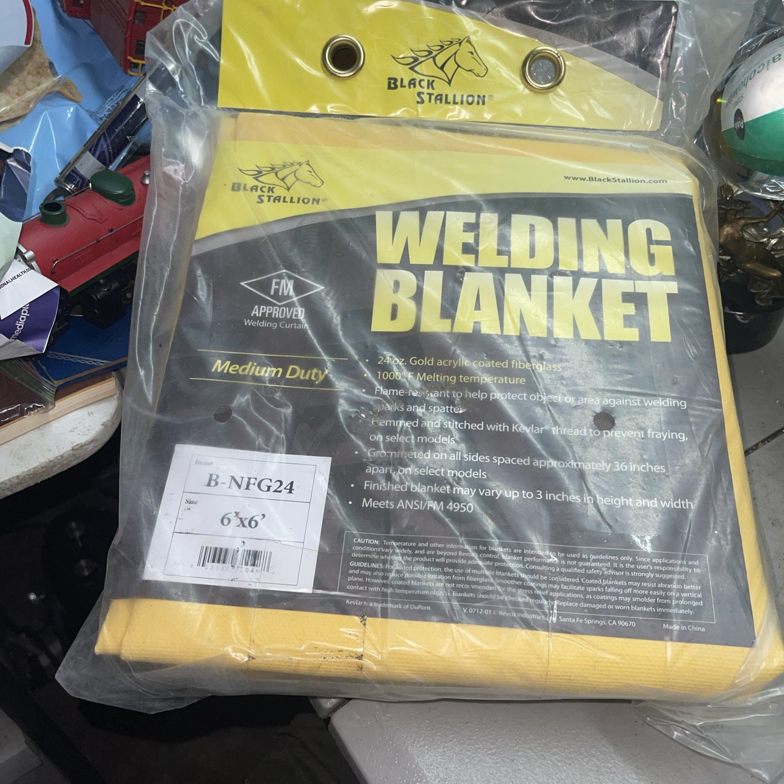 NEW – Revco Black Stallion B-NFG24 6’X6′ Medium Duty Welding Blanket