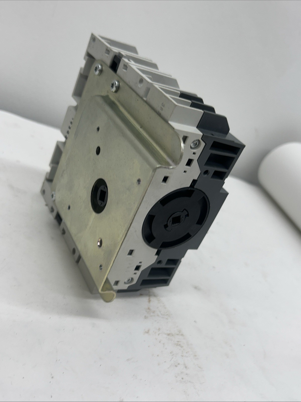 ABB OT160GT03 Switch Disconnector. Ot160g Allen Bradley Safety Disconnect